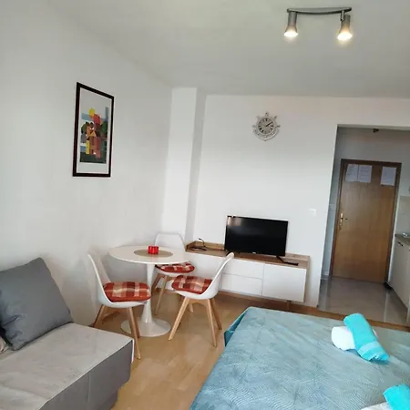 Apartment With A Parking Space Lokva Rogoznica, Omis - 12906