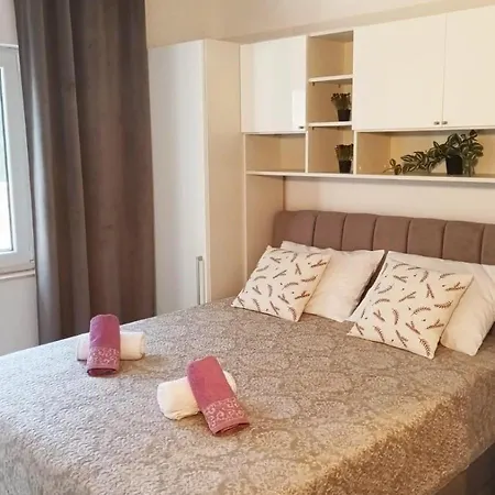 With Parking Spaces Rogoznica, Omis - 12906